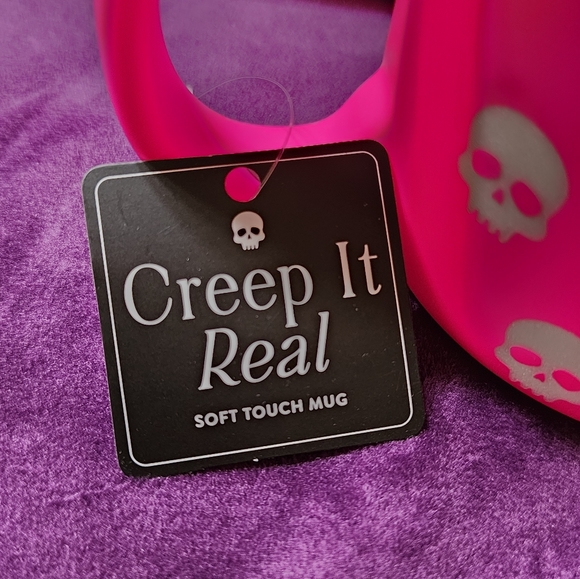 COPY - Skull Soft Touch Mug Neon Pink Creep it Real - Picture 3 of 3
